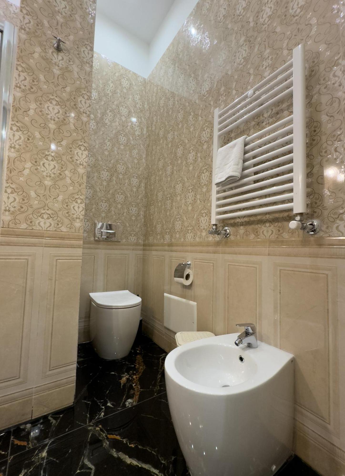 مبيت وإفطار نابولي My Luxury المظهر الخارجي الصورة