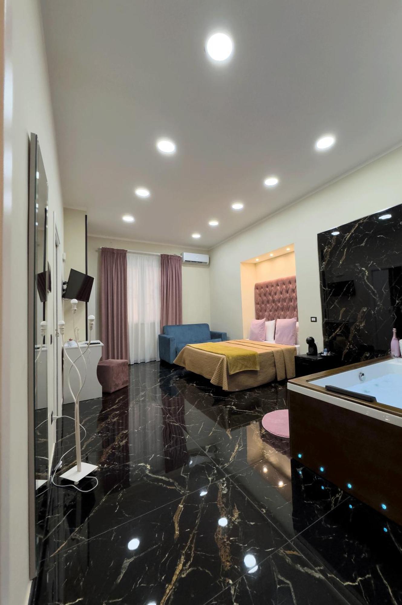 مبيت وإفطار نابولي My Luxury المظهر الخارجي الصورة