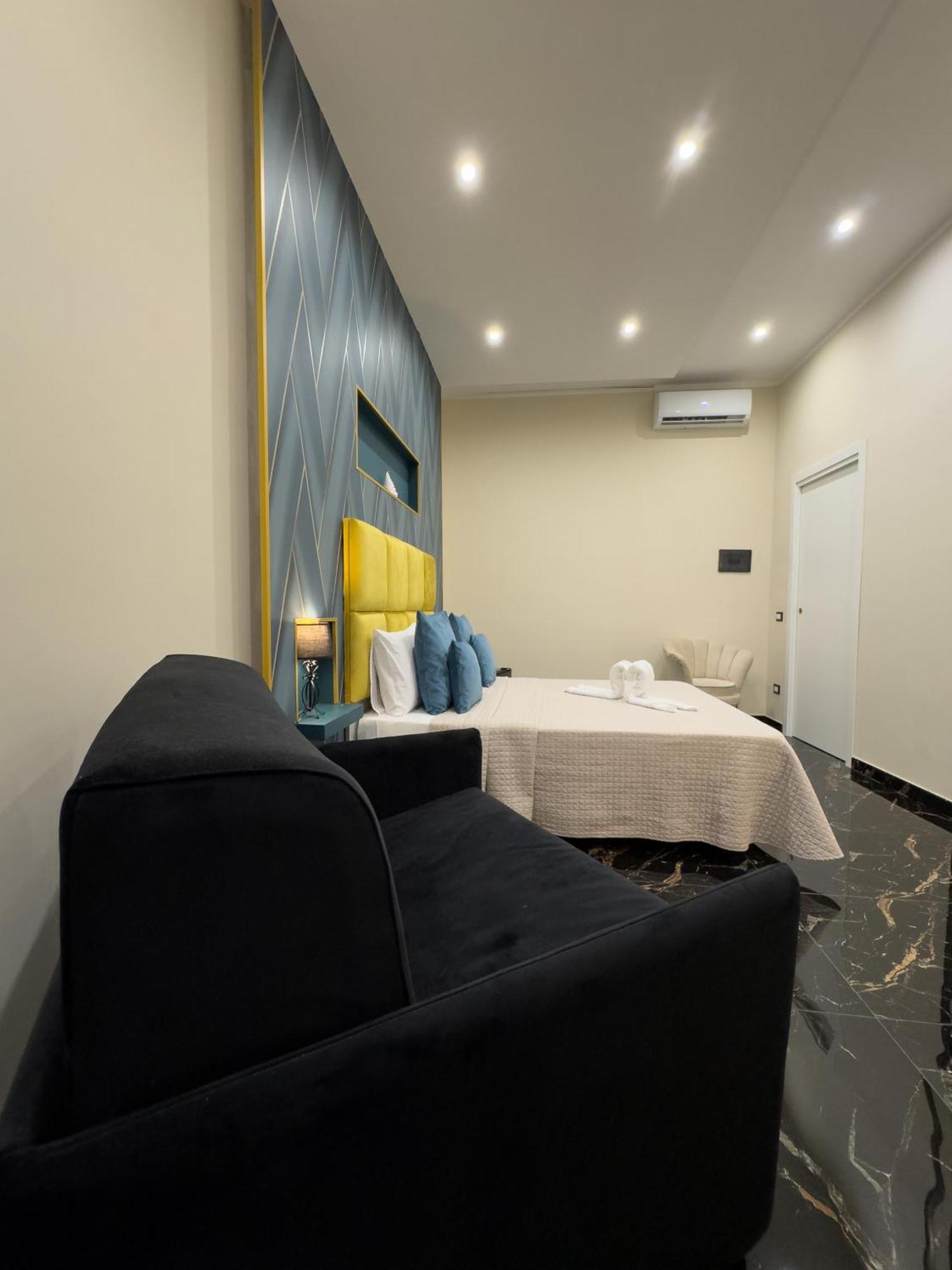 مبيت وإفطار نابولي My Luxury المظهر الخارجي الصورة