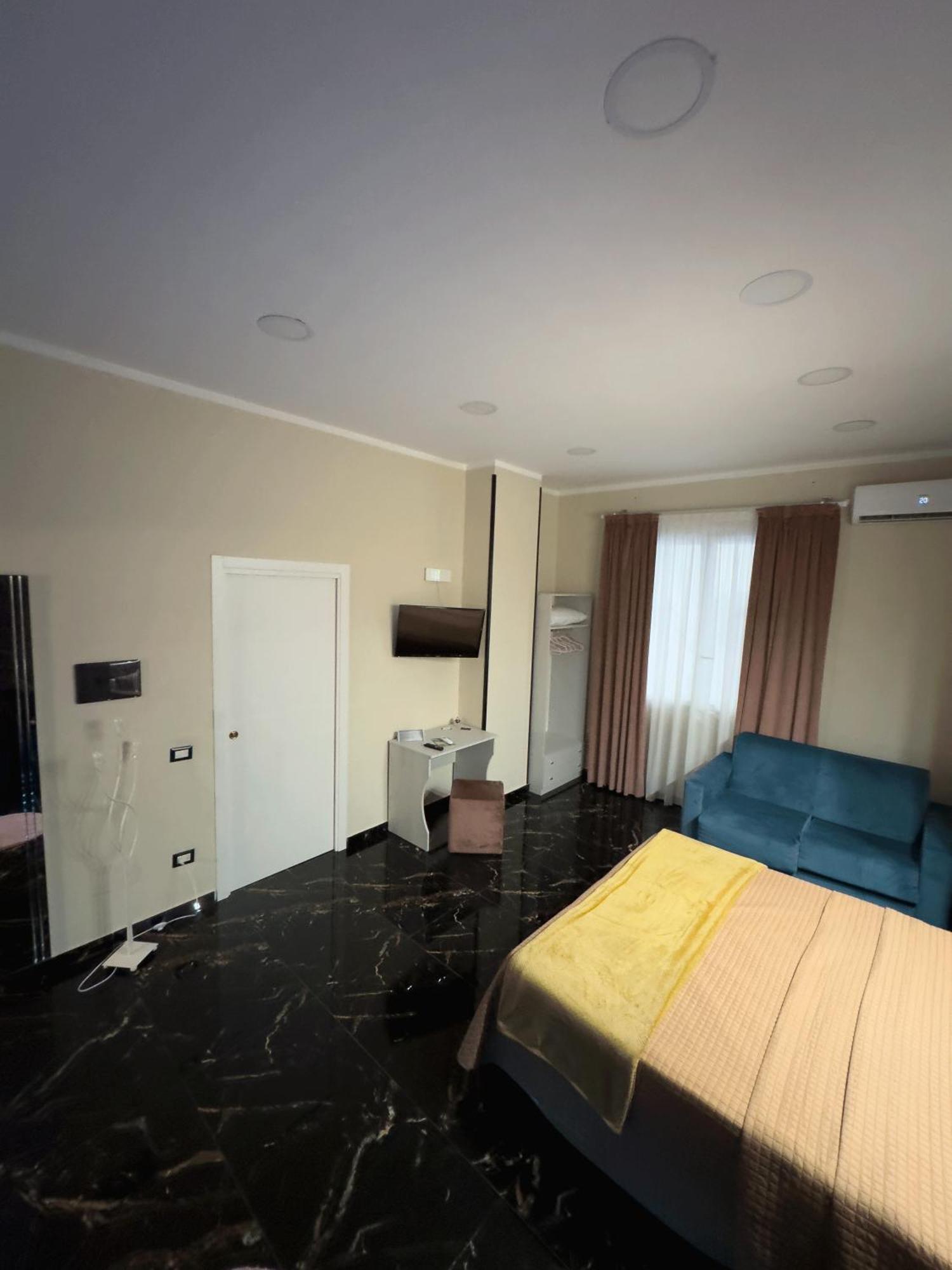 مبيت وإفطار نابولي My Luxury المظهر الخارجي الصورة