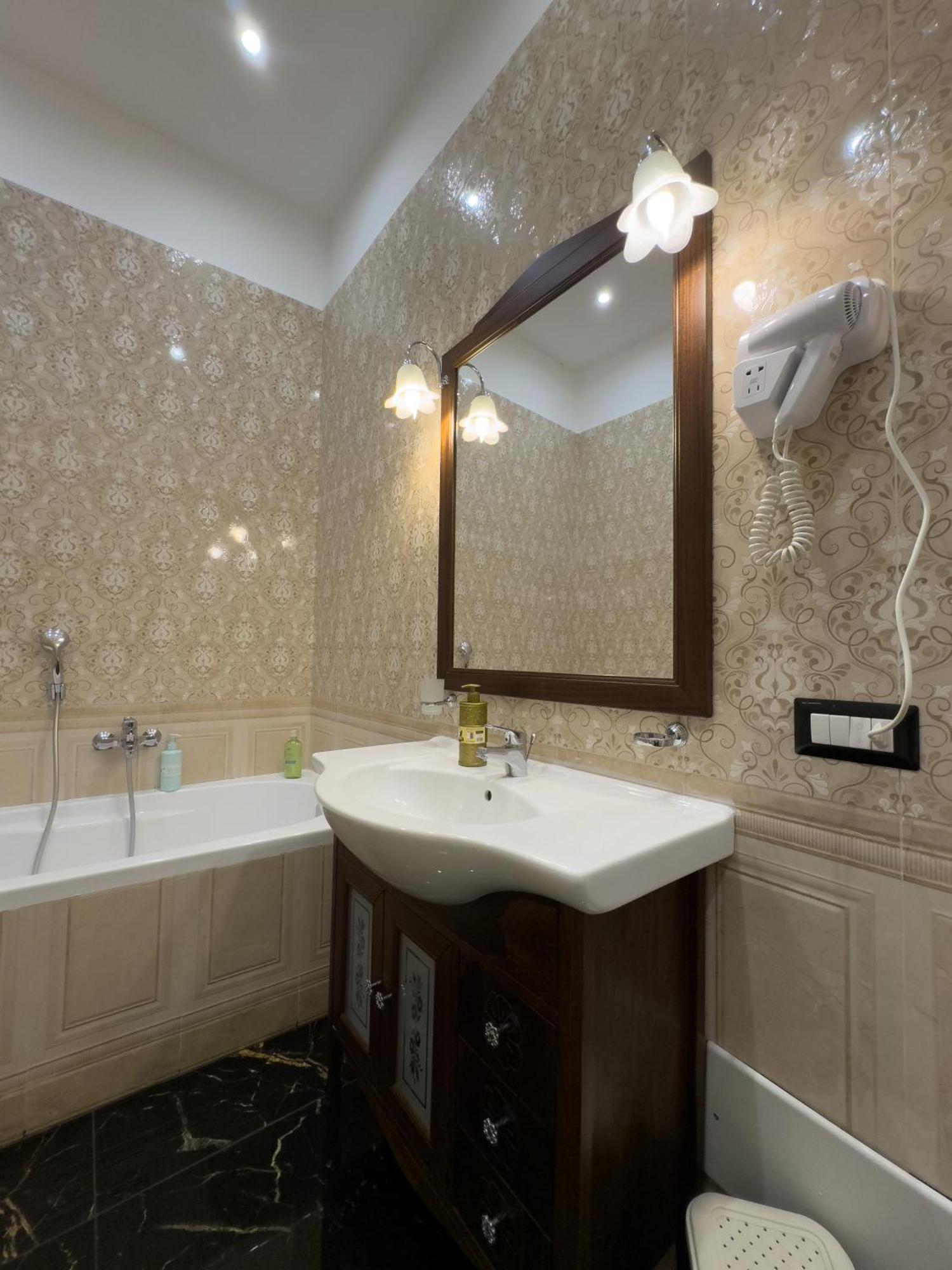 مبيت وإفطار نابولي My Luxury المظهر الخارجي الصورة