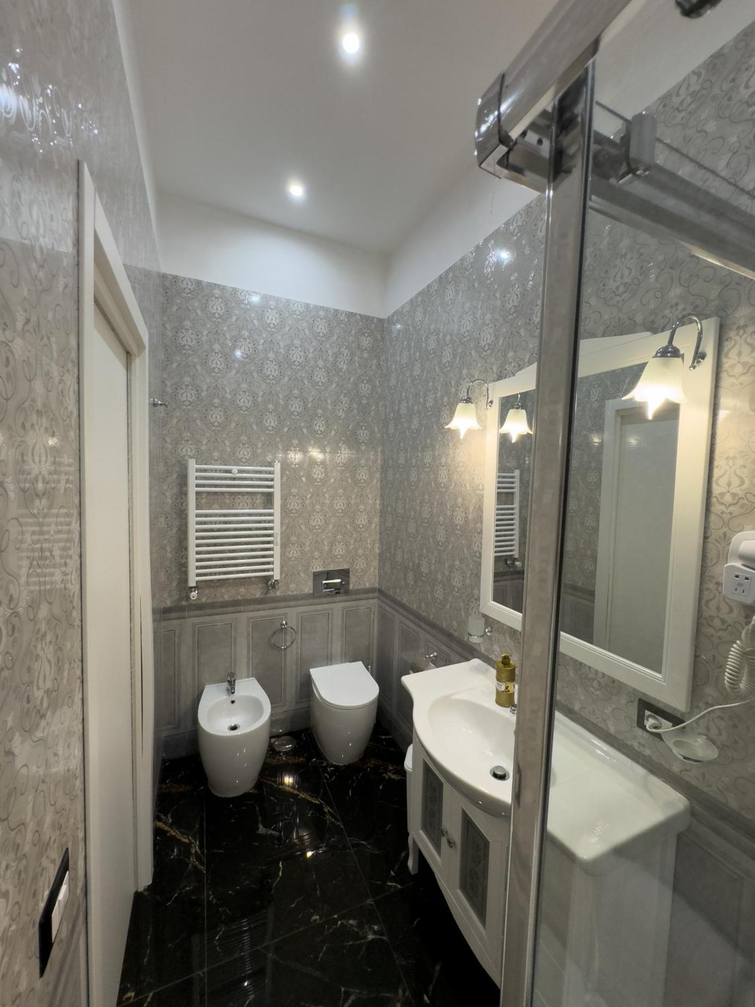 مبيت وإفطار نابولي My Luxury المظهر الخارجي الصورة