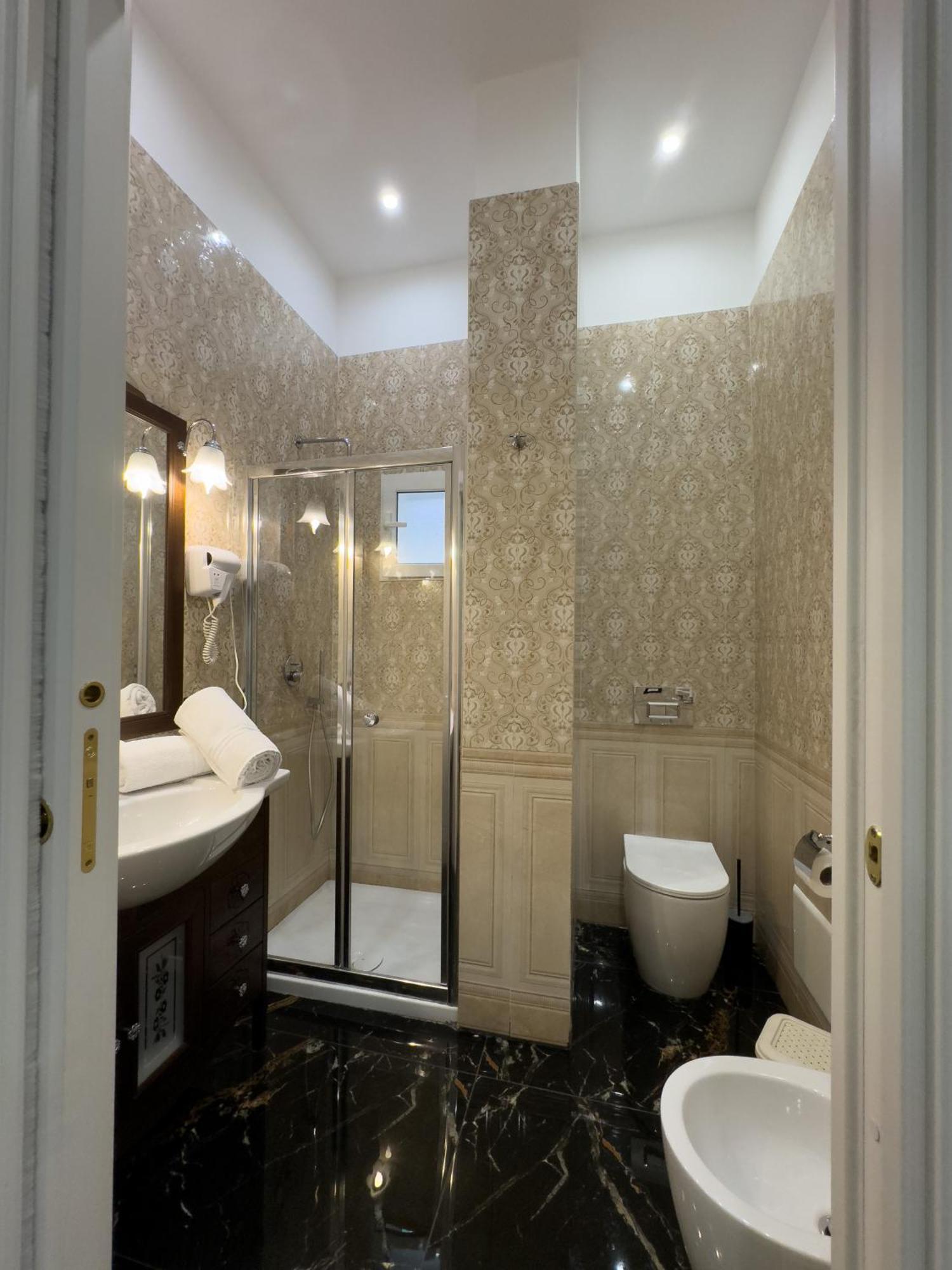 مبيت وإفطار نابولي My Luxury المظهر الخارجي الصورة